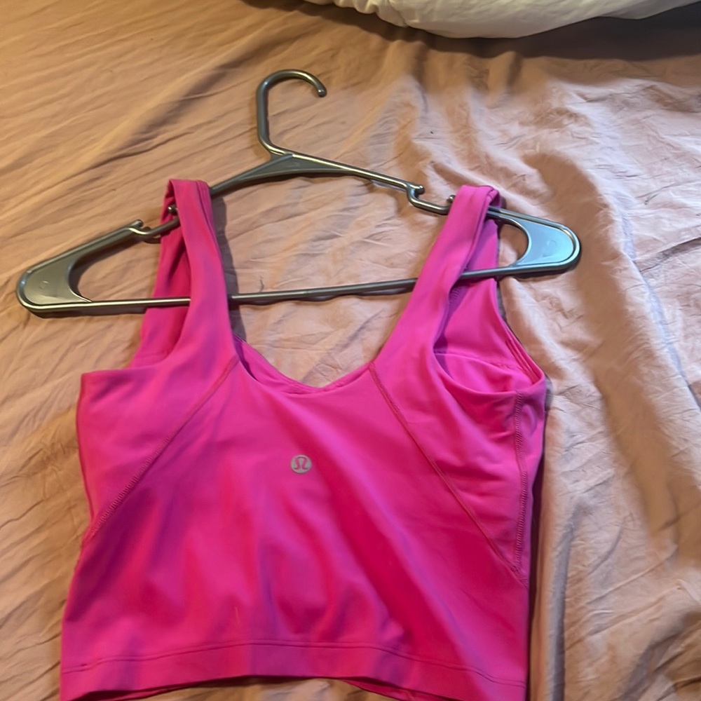 Pink align tank